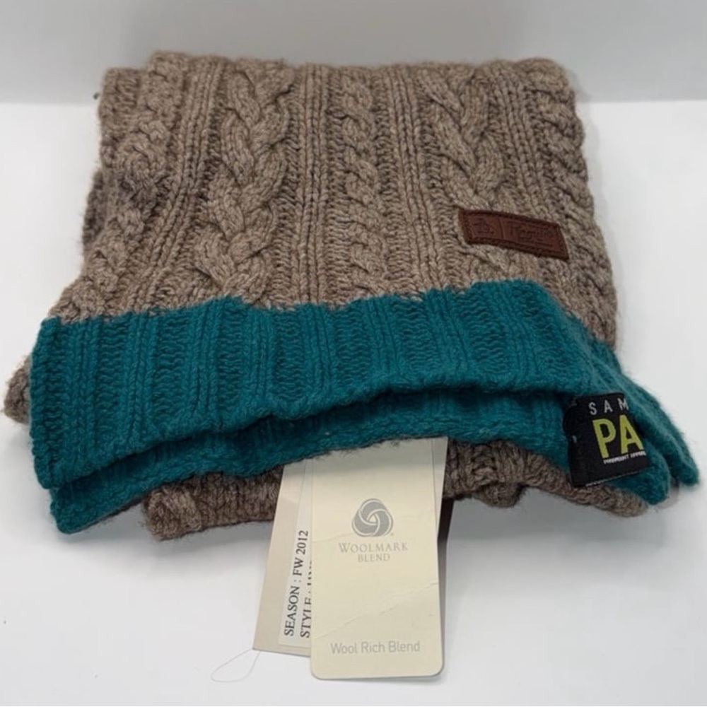 NWT Penguin by Munsingwear “Sample” Pine Bark Knit Cable Wool Blend Scarf